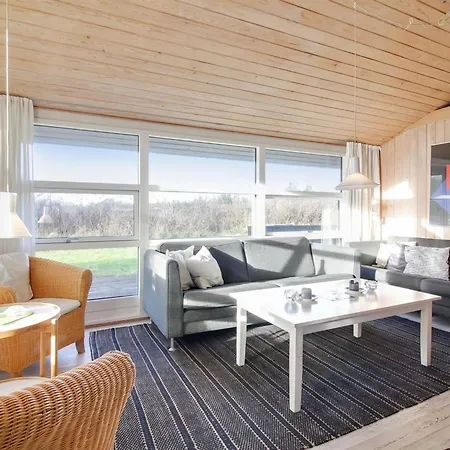 Holiday home Gesine - 900m From The Sea By Interhome *